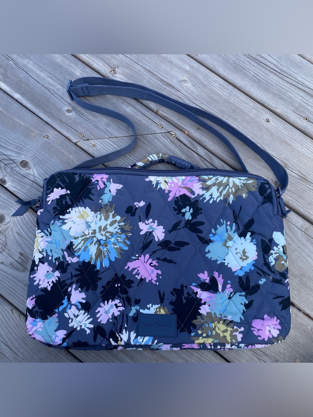 NEW! ✨ Vera Bradley • Floral Quilted Laptop Bag